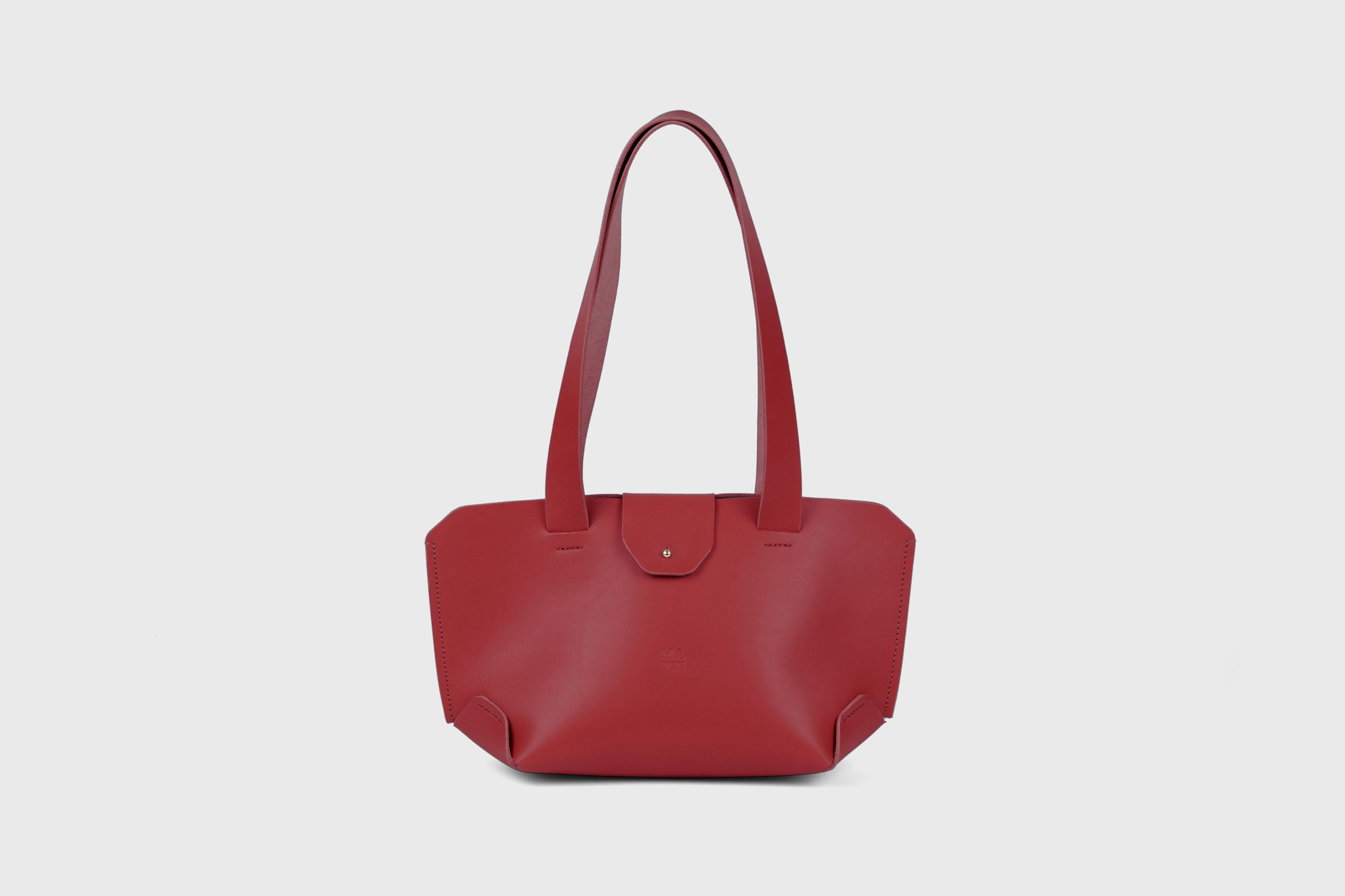 Medium Tote Bag Red Color Leather Premium Quality Minimalist Modern Design Atelier Madre Manuel Dreesmann Barcelona Spain