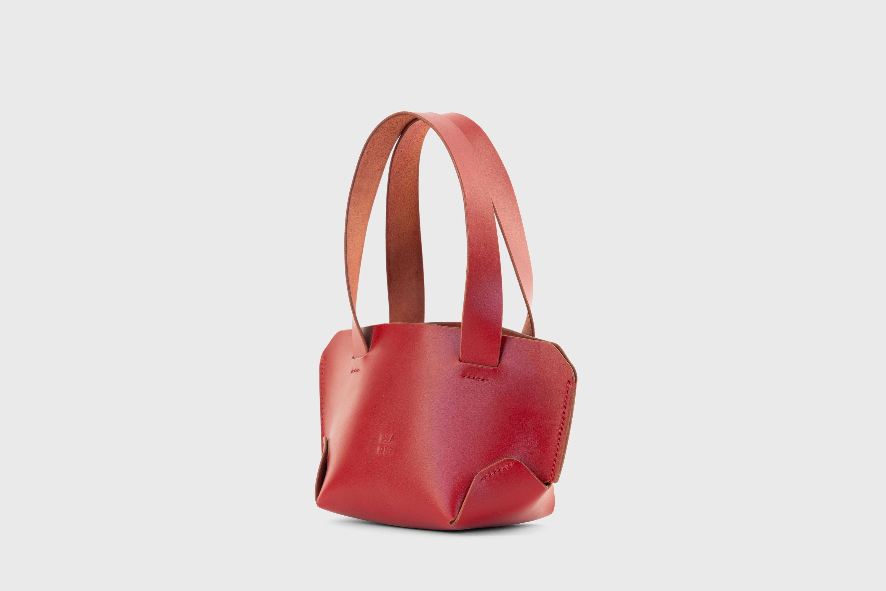 Mini Tote Bag Red Leather Handbag Small Modern Minimalist Design Premium Quality Atelier Madre Manuel Dreesmann Barcelona Spain